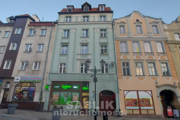kłodzki, Kłodzko, pl. Bolesława Chrobrego, Kłodzko, ul. Chrobrego, 2 pokoje